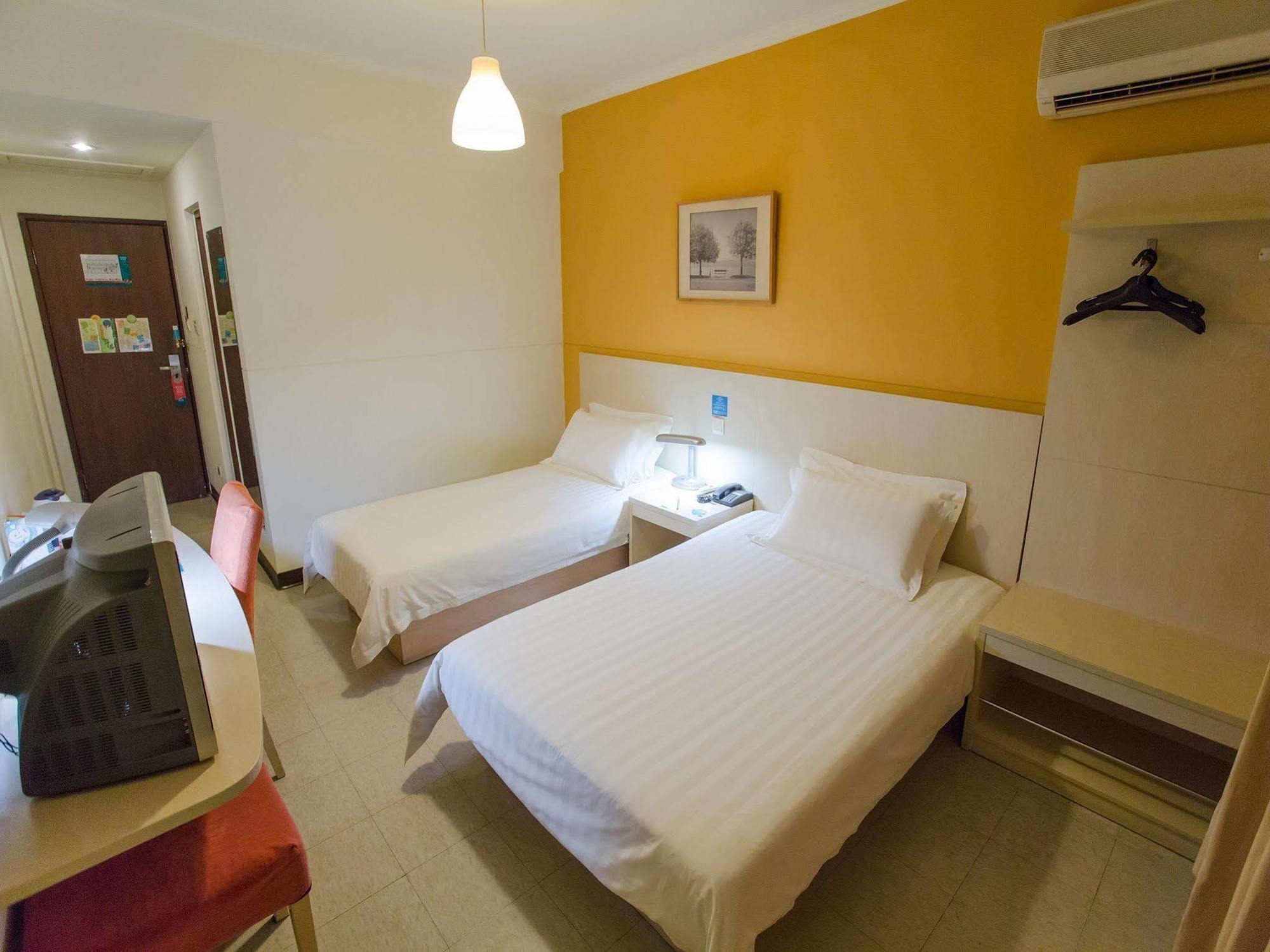 Jingjiang Inn Shanghai Henglong Plaza Экстерьер фото